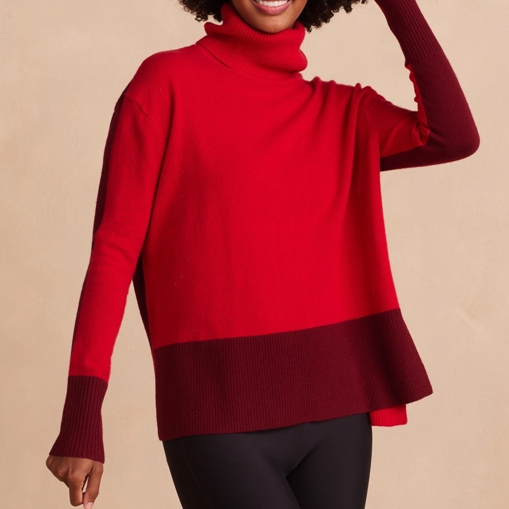 Summersalt The Coziest Cashmere Blend Turtleneck in Pinot & Lava